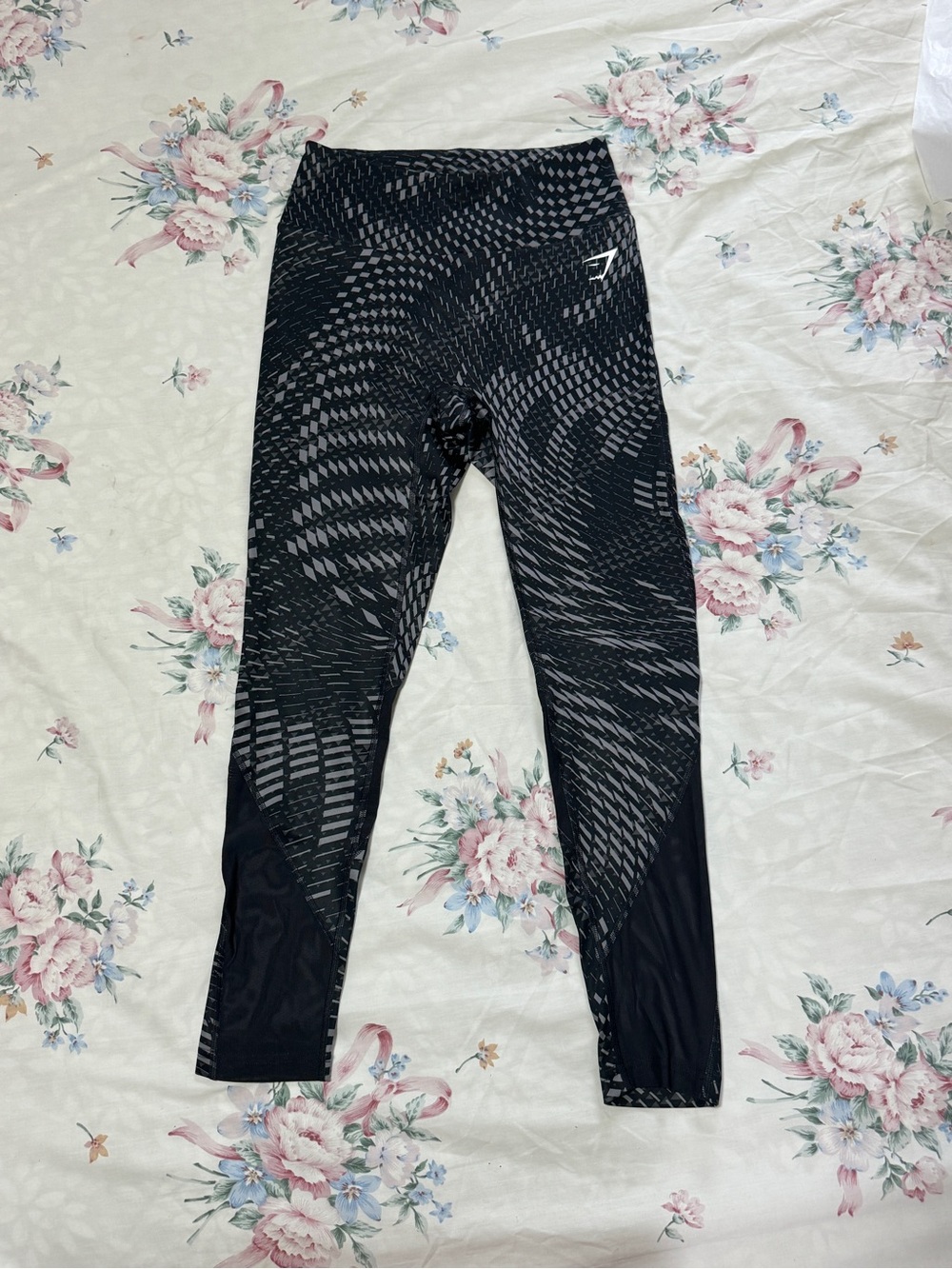 Gymshark High Waisted Printed Leggings Gray Black Size S